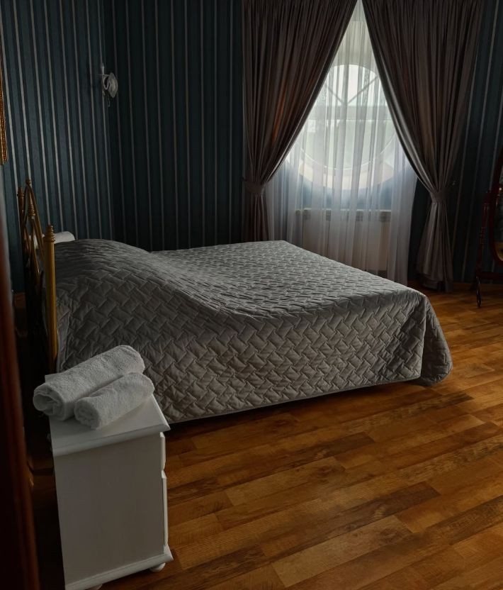 Каралiнскi фальварак Тызенгауза