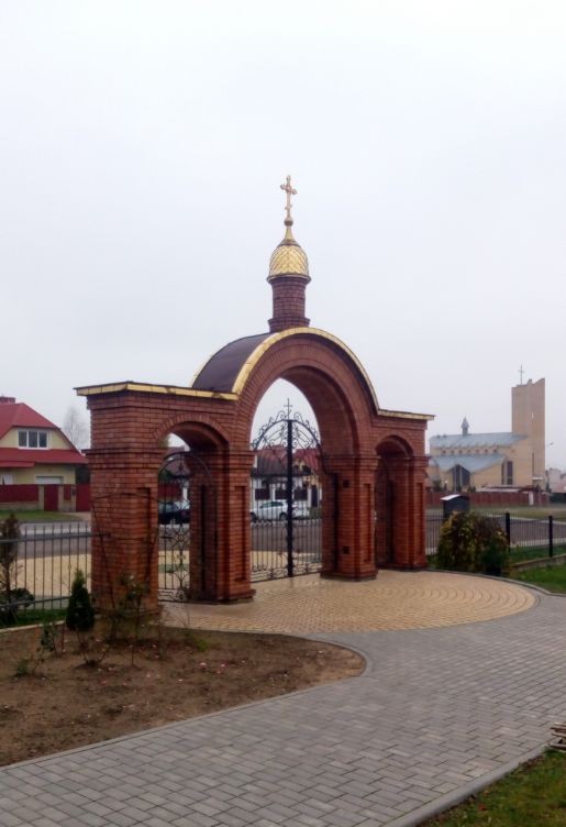 Храм преподобномученика Серафима